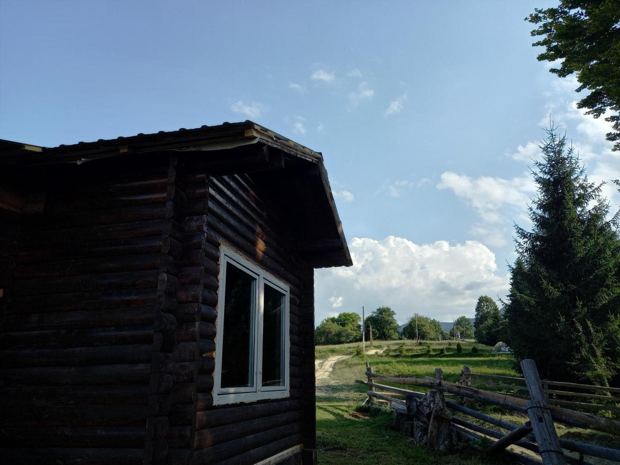 Camping Nad Karpatamy Spa Hotel Hrobiscse Szoba fotó